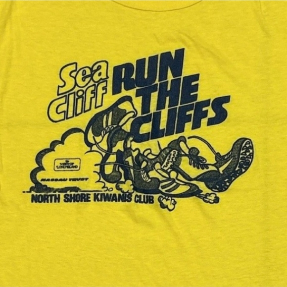 Vintage Running Shirt North Shore Kiwanis Club Run The Cliffs - Picture 5 of 5